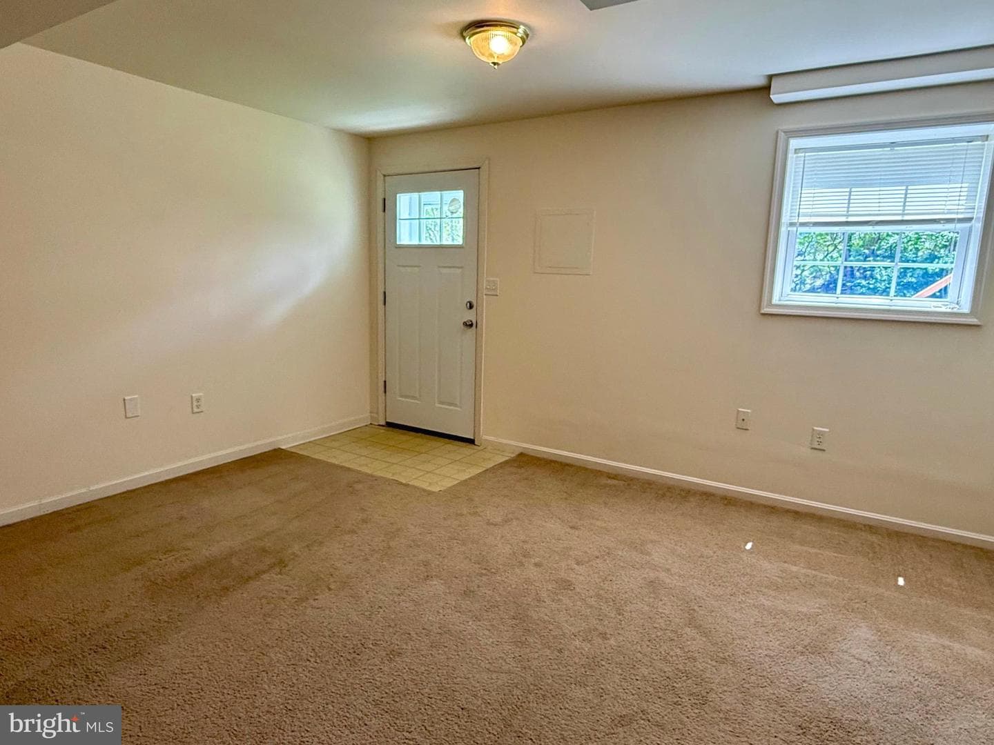 110 Pacific Boulevard photo 28