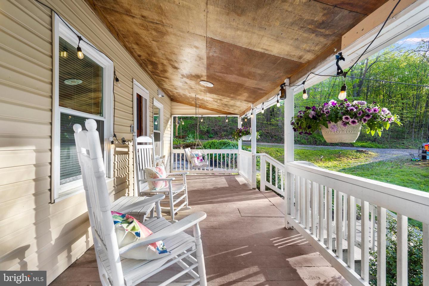193 Gambit Lane photo 4