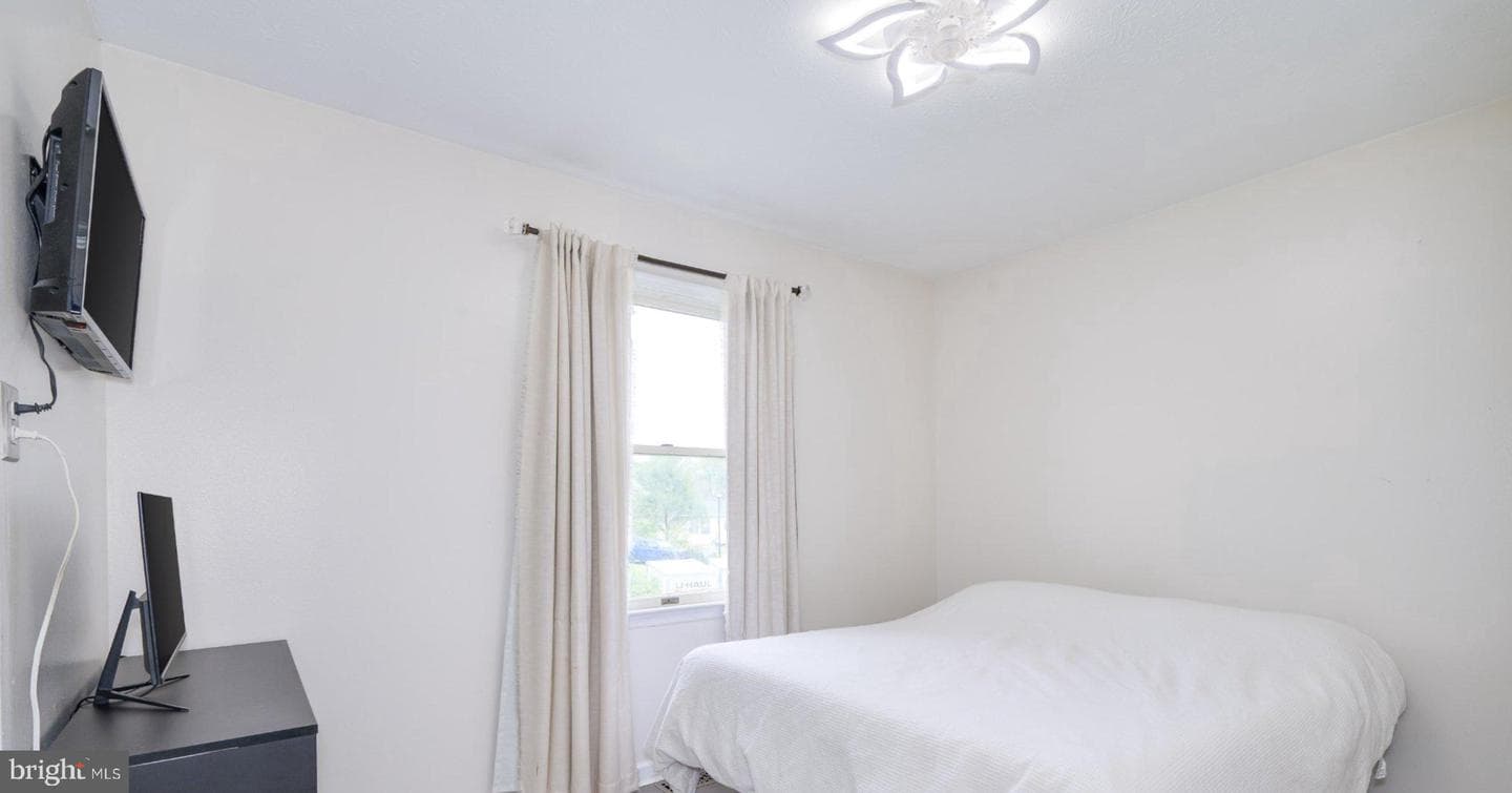 176 Elementary Drive photo 18