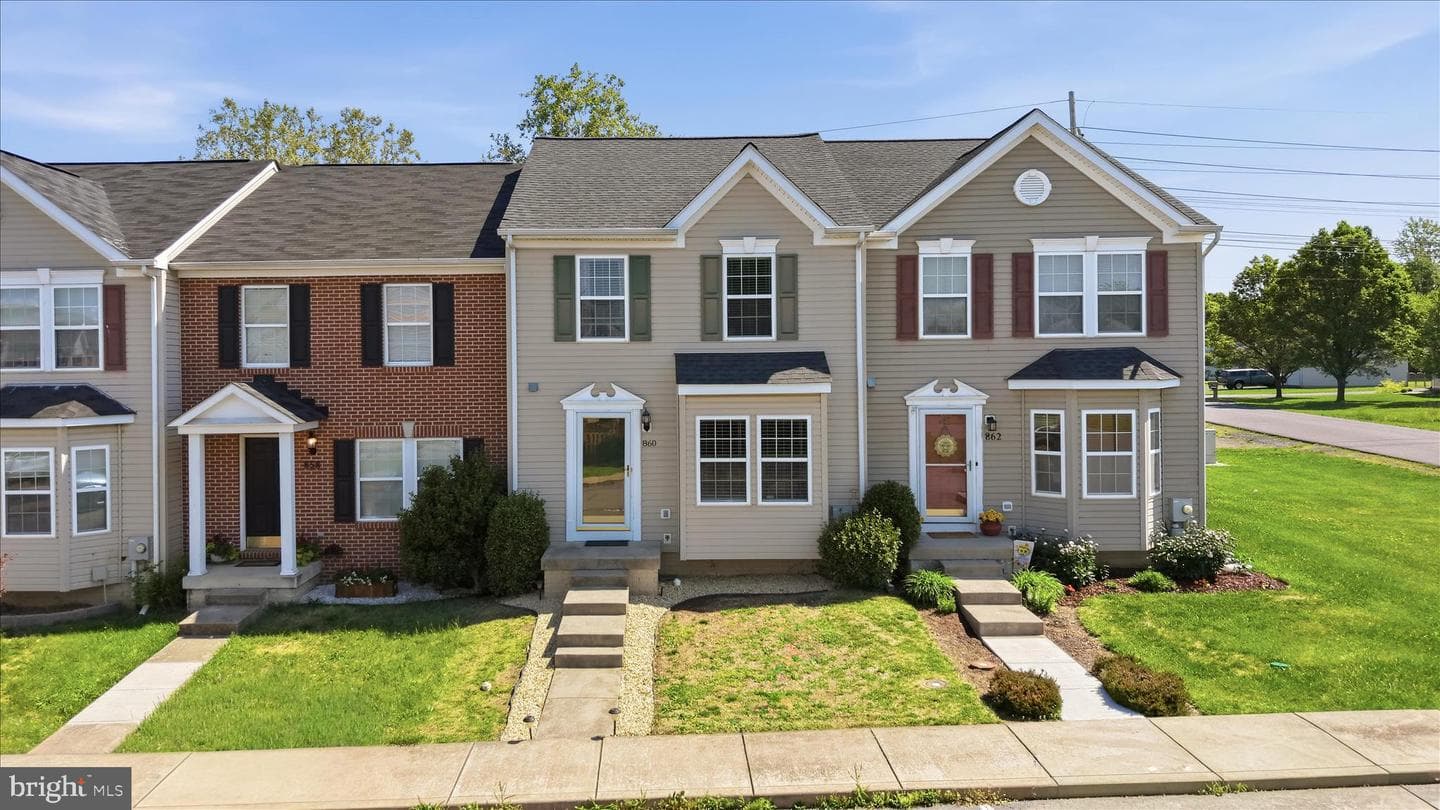860 Marquette Drive photo 2
