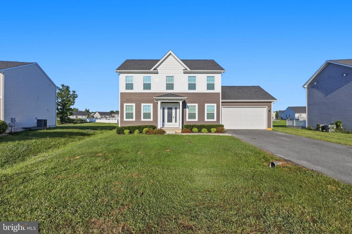 127 Chandlers Glen Drive photo 2