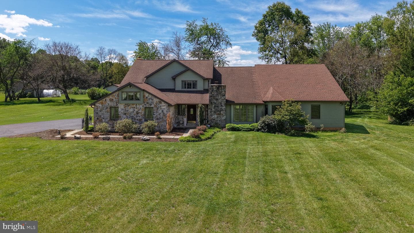 21 Miranda Court, Martinsburg