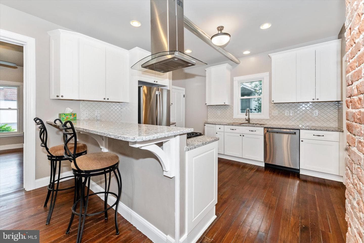731 S Raleigh Street photo 2