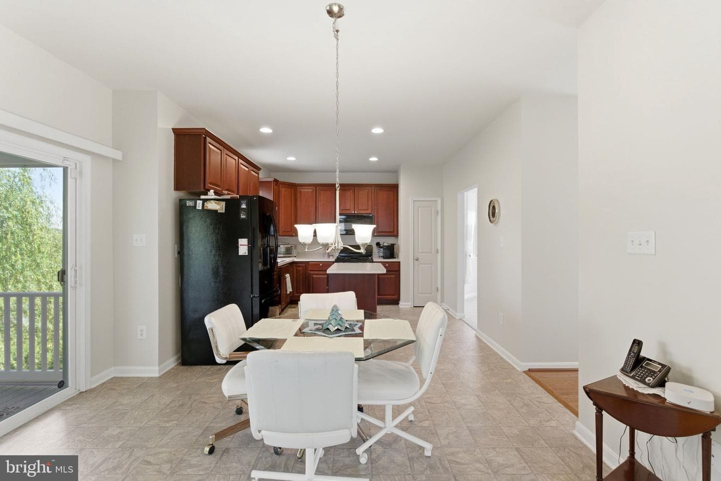 86 Cape Cod Circle photo 18