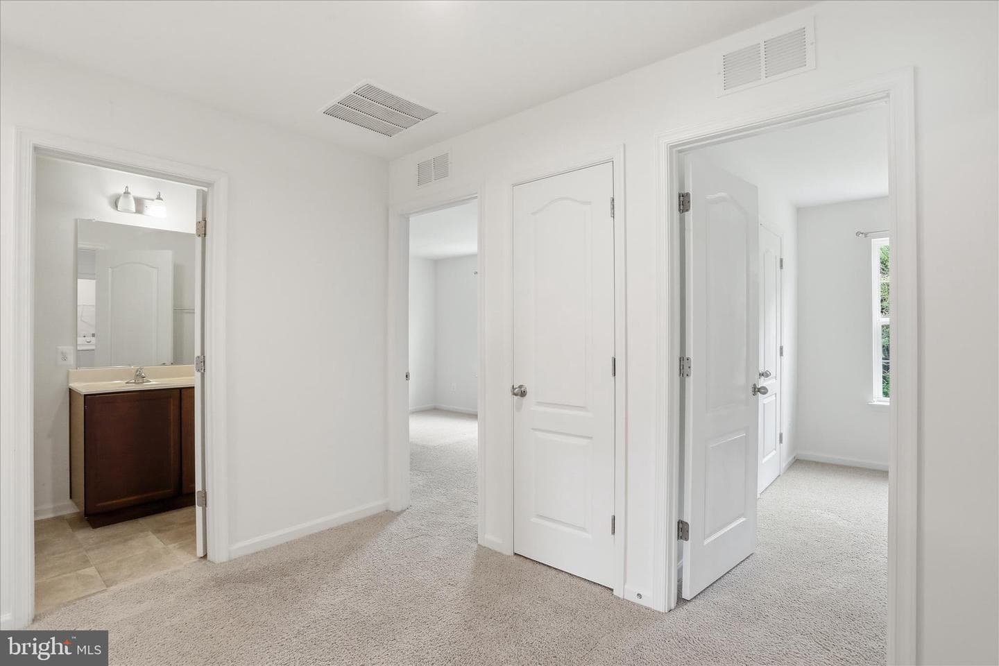 92 Belmont Place photo 22