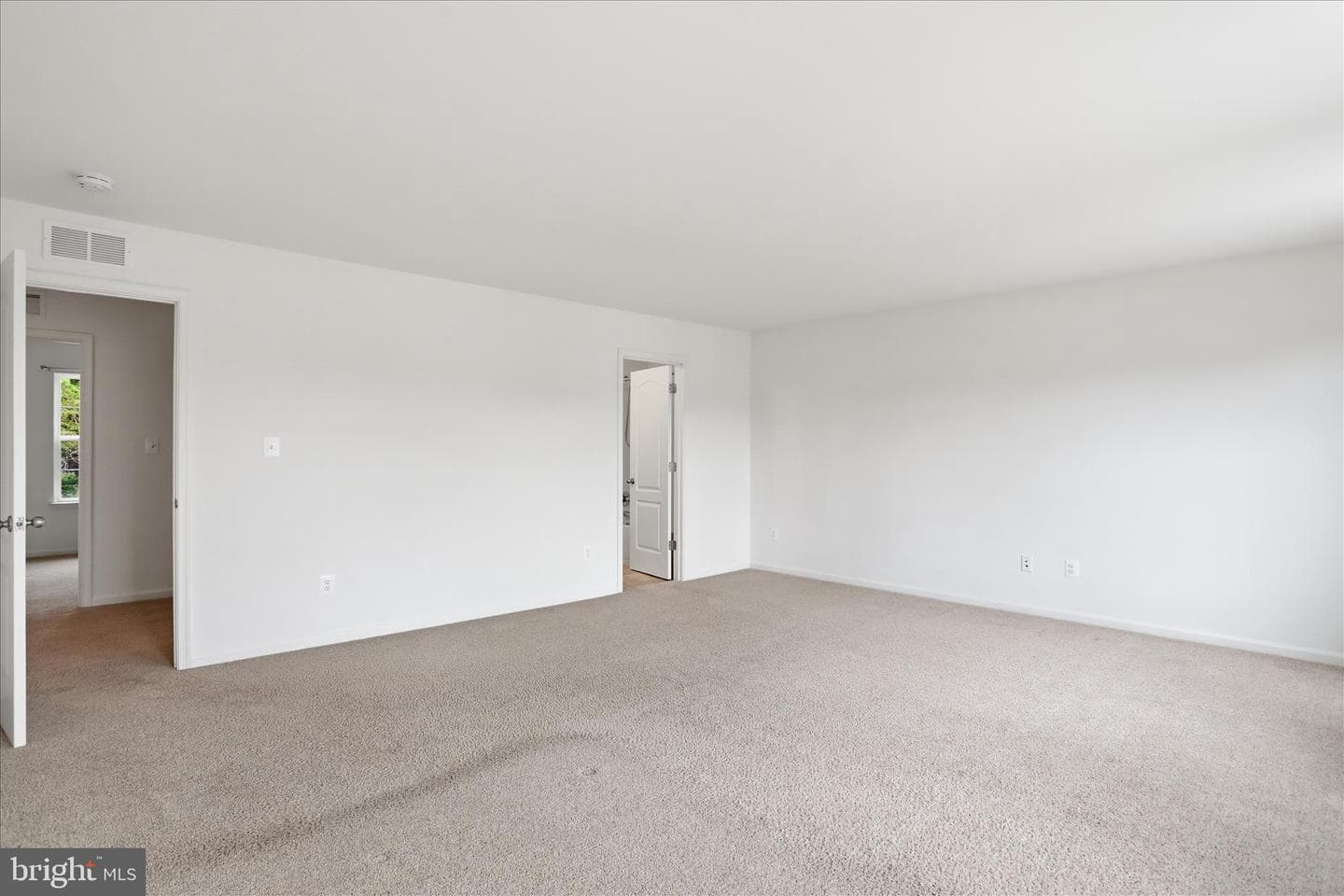 92 Belmont Place photo 36