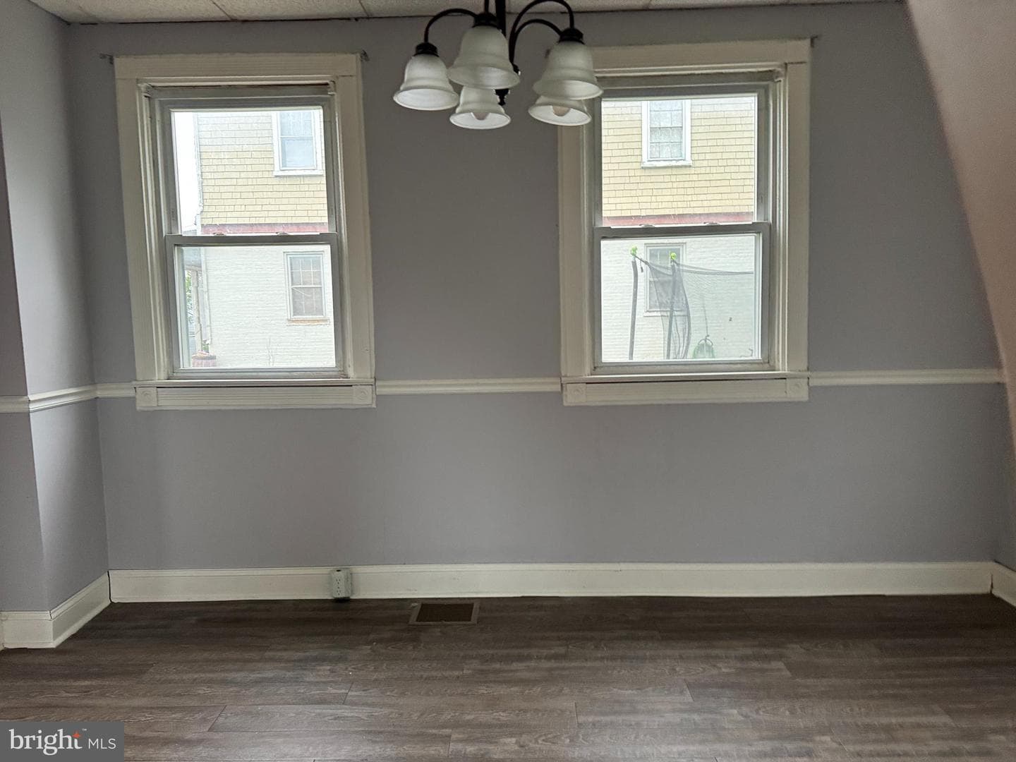 805 Maryland Avenue photo 5