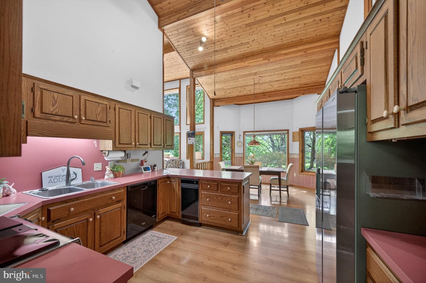 648 Abbie Lane photo 5