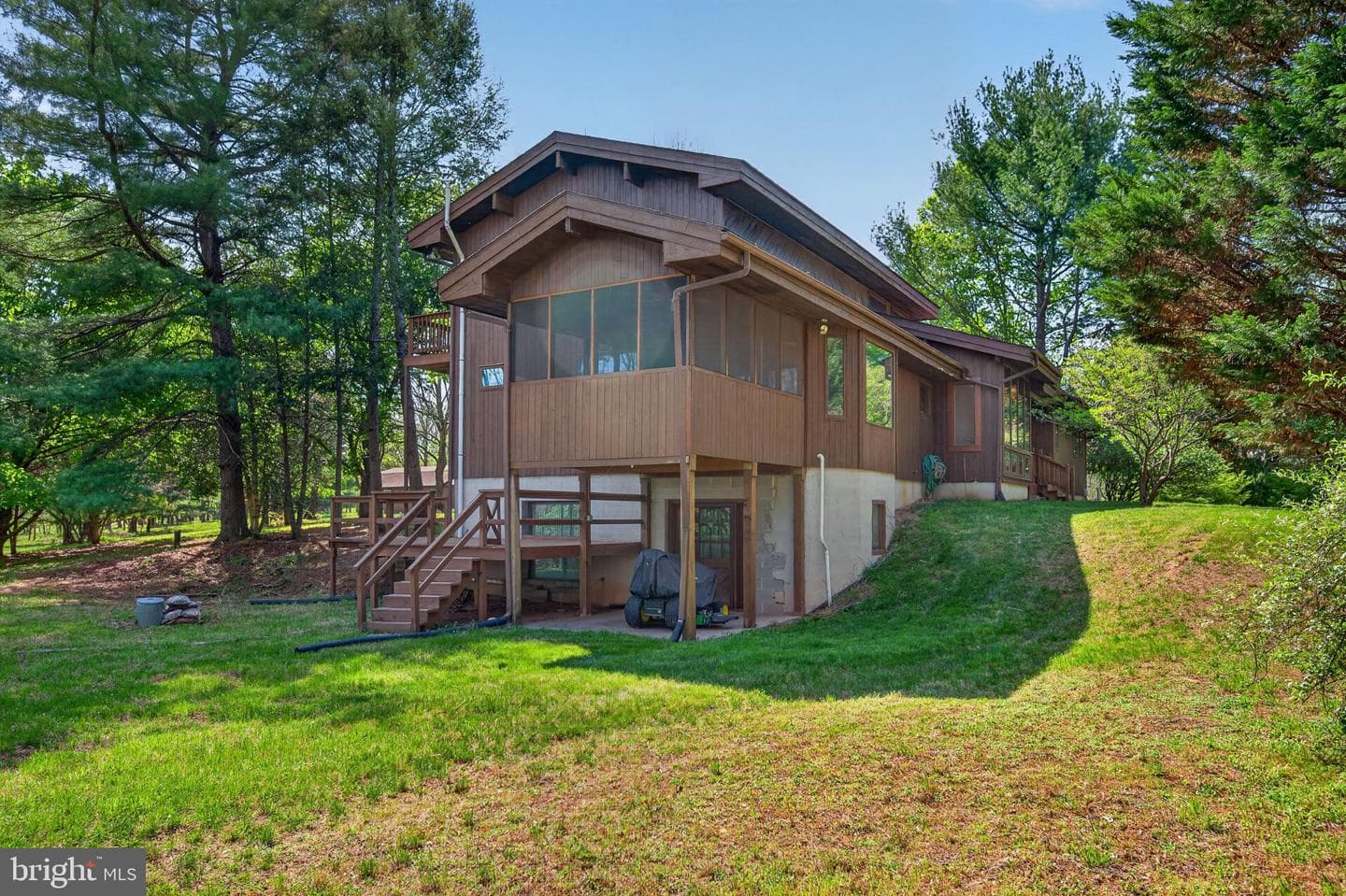 648 Abbie Lane photo 53