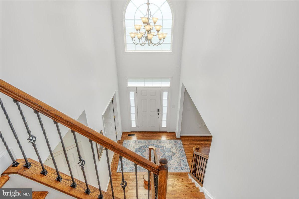 74 Hewitt Drive photo 3