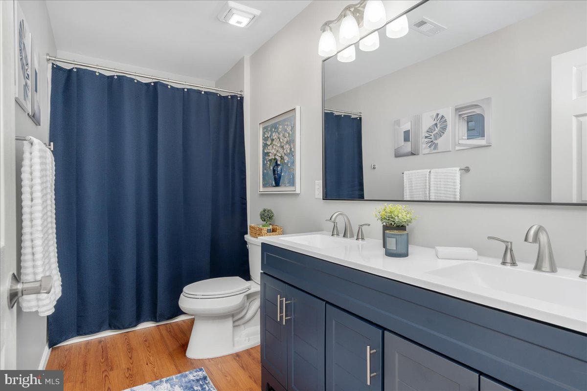 74 Hewitt Drive photo 40