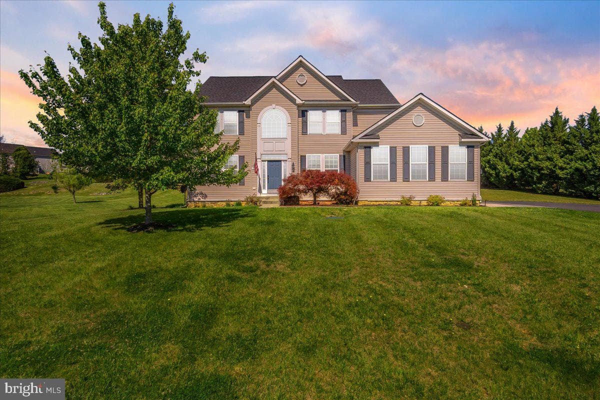74 Hewitt Drive photo 57