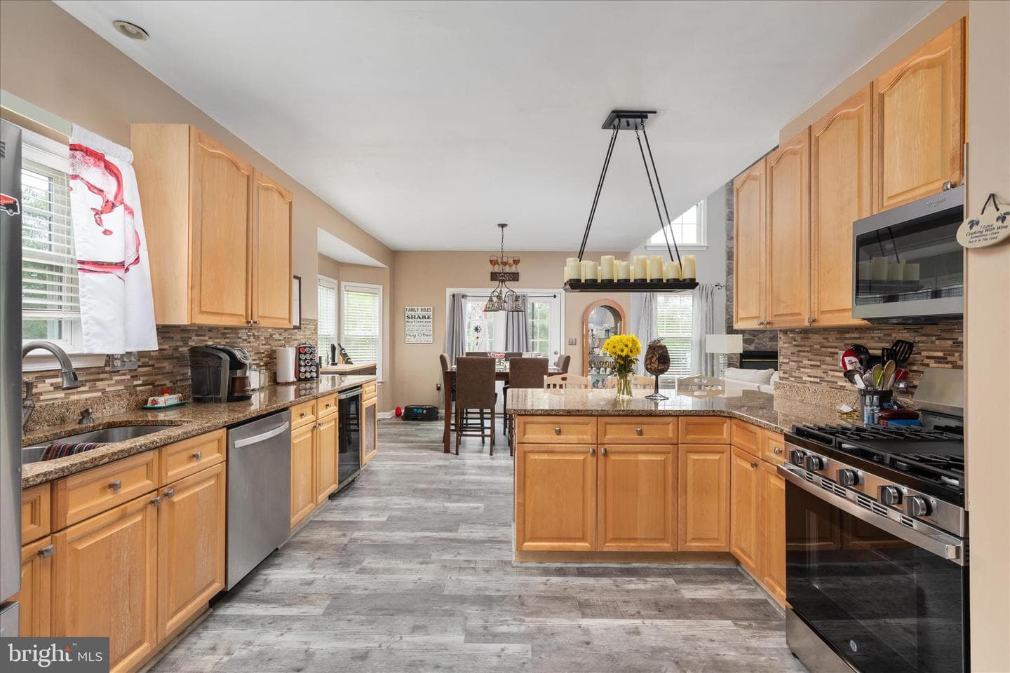 324 Hogan Drive photo 5