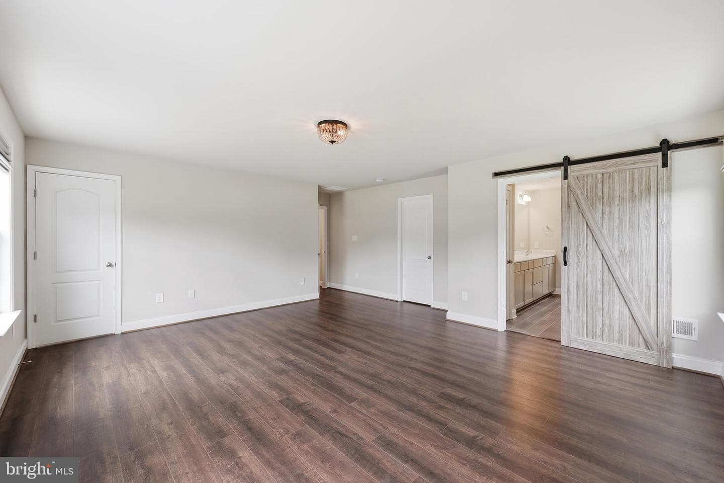 485 Underwood Drive photo 34