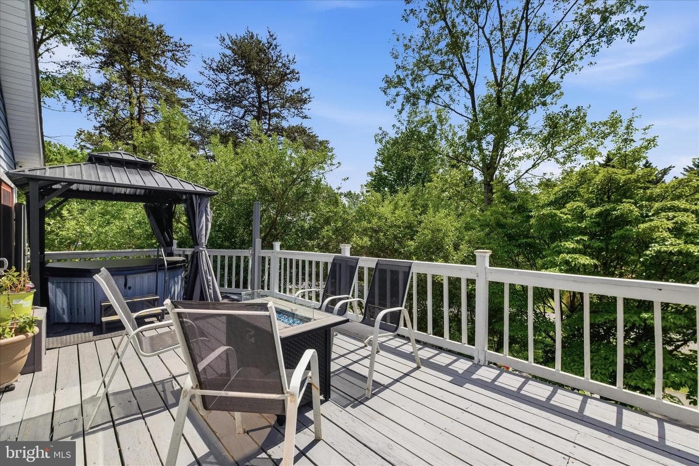 530 Tecumseh Trl photo 18
