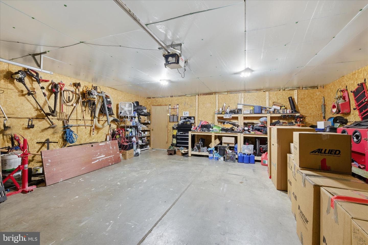 530 Tecumseh Trl photo 37