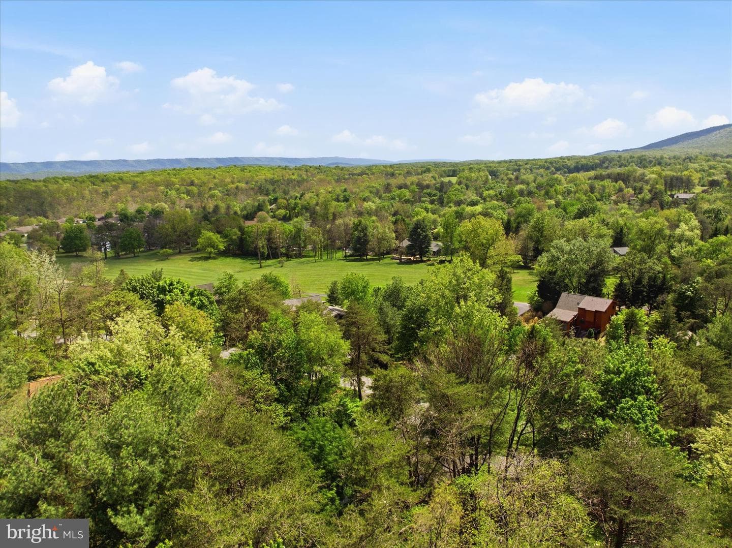 530 Tecumseh Trl photo 47