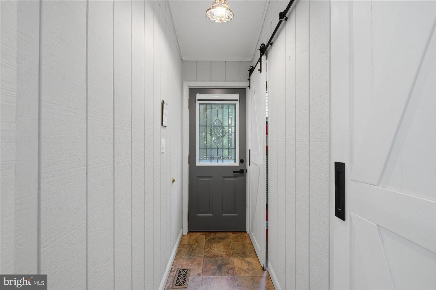 530 Tecumseh Trl photo 6