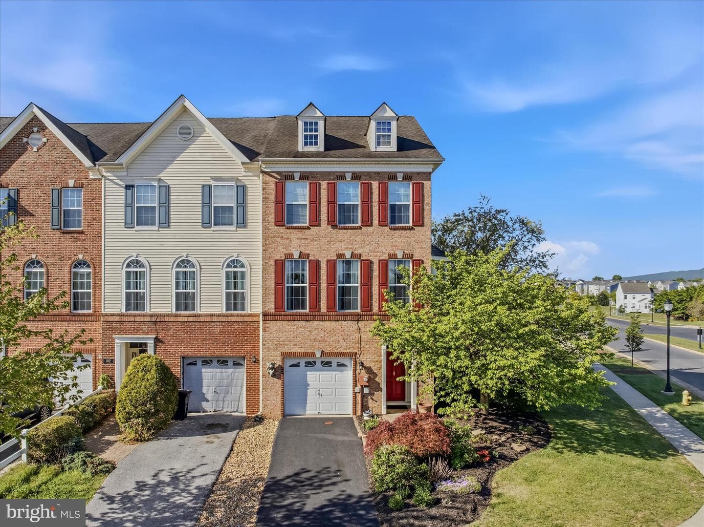 100 Darden Court E, Martinsburg