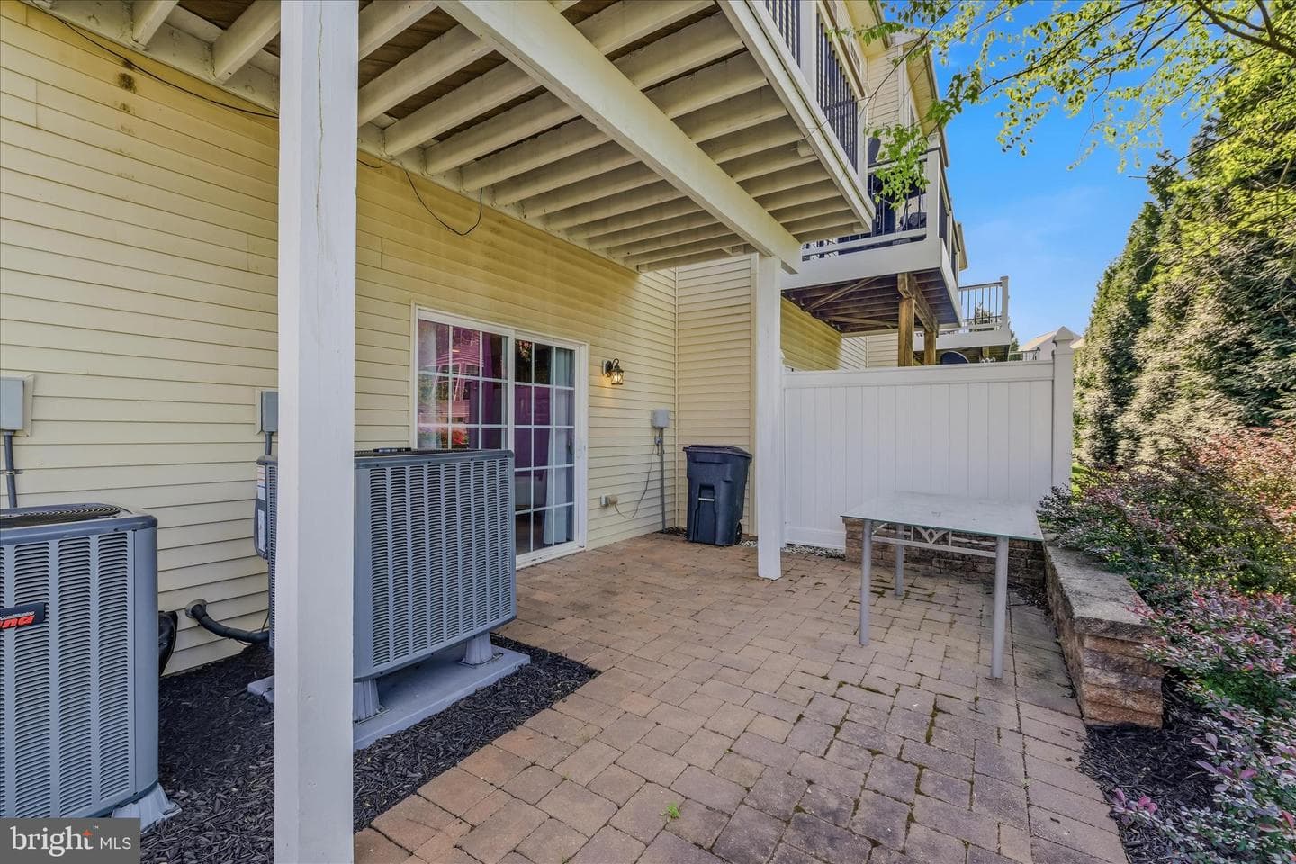 100 Darden Court E photo 33