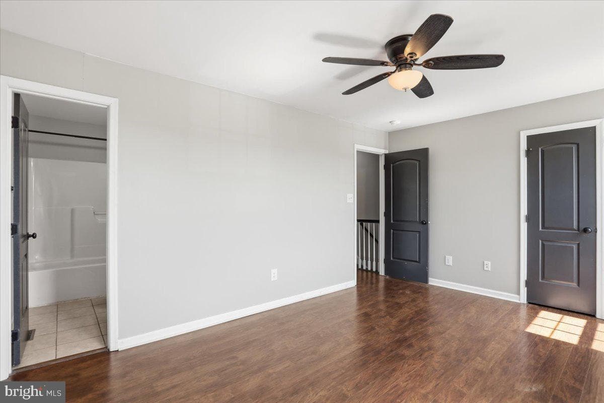 388 Dorothy Court photo 24