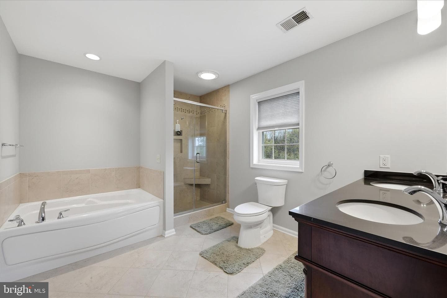 178 Stormfield Dr E photo 30