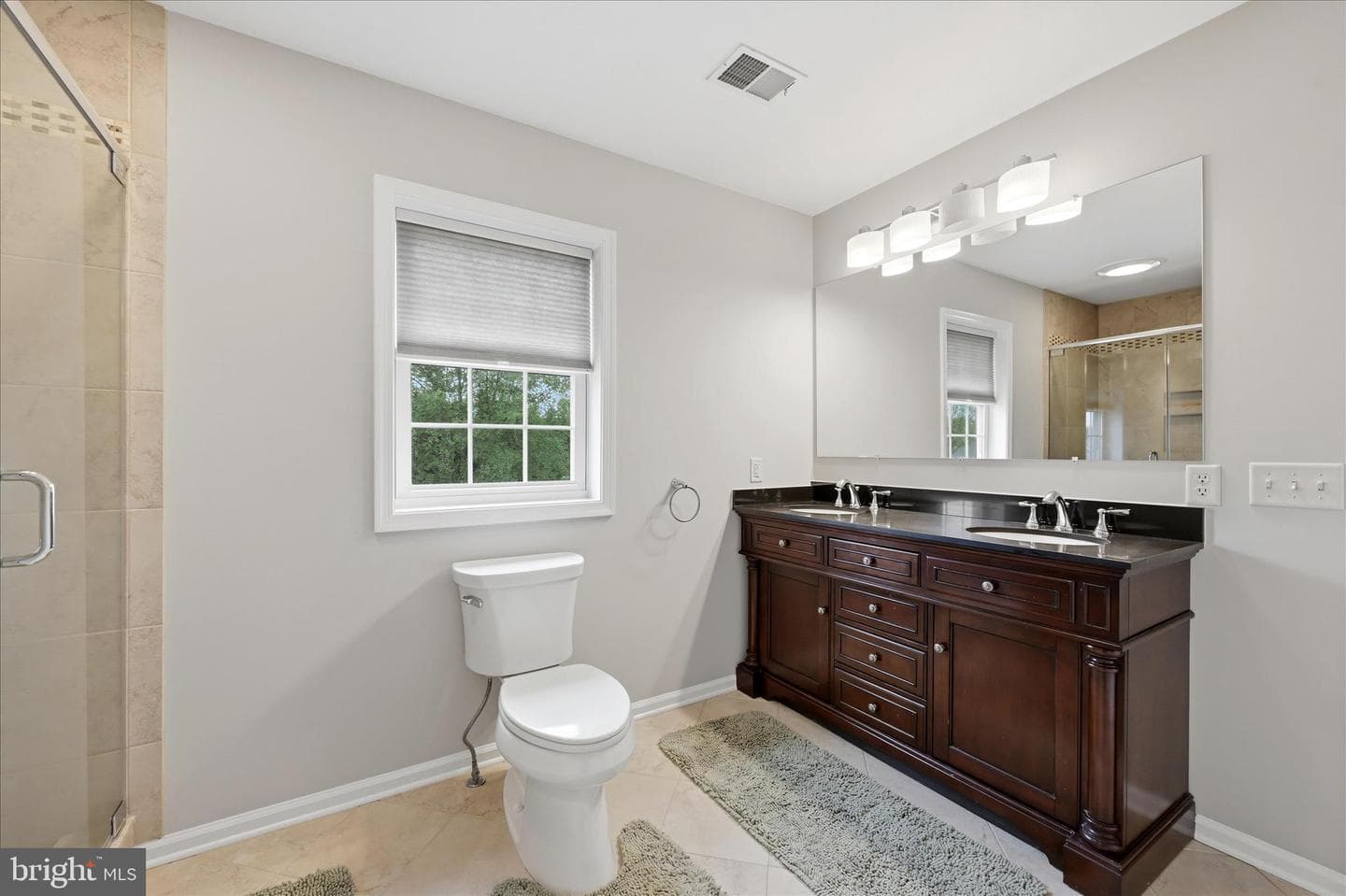 178 Stormfield Dr E photo 33