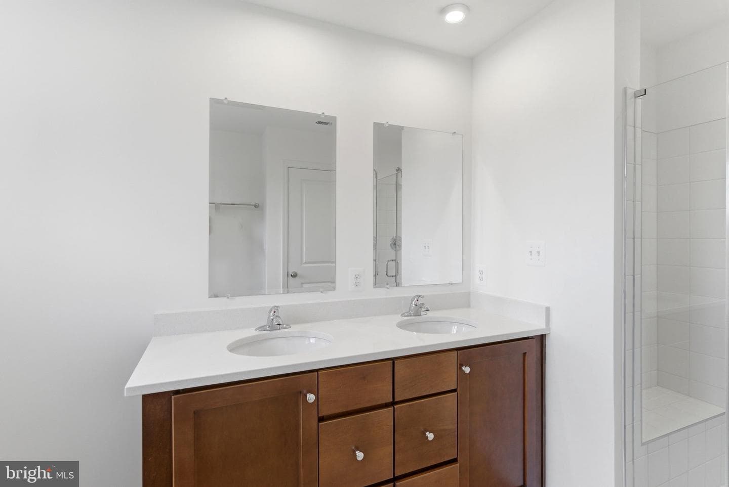 45 Scammel Drive photo 15