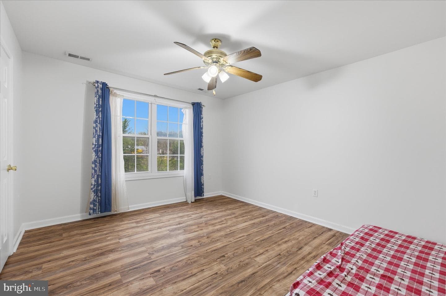 46 Willowby Court photo 36