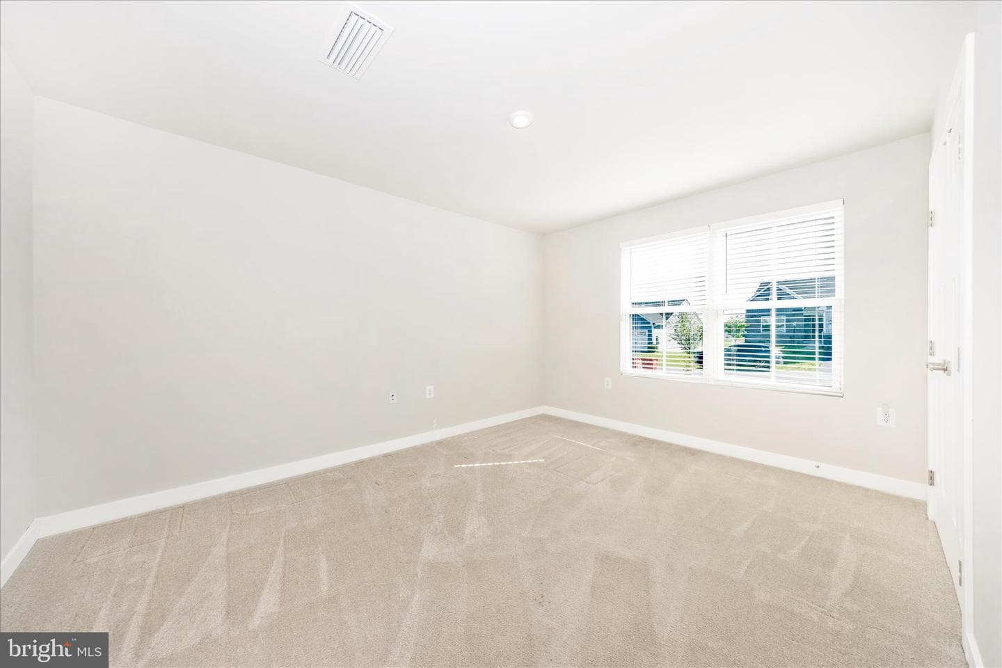 77 Alnwick Lane photo 33