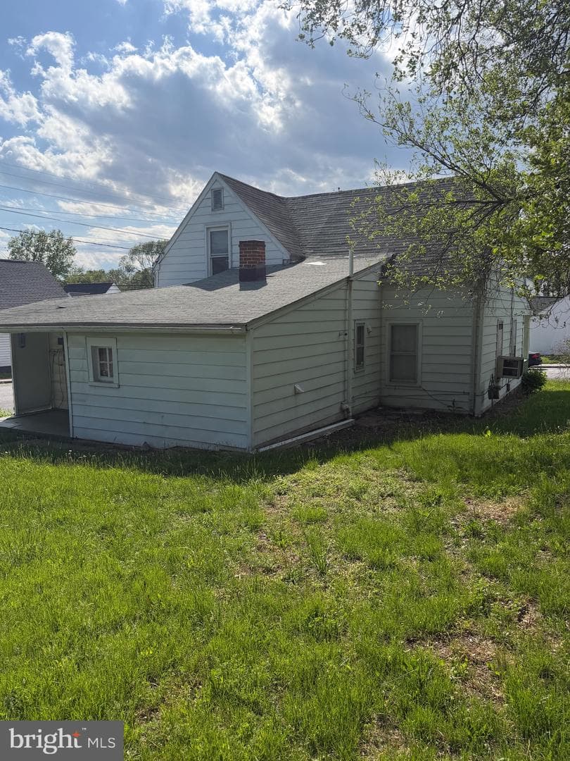 803 3rd Street photo 4