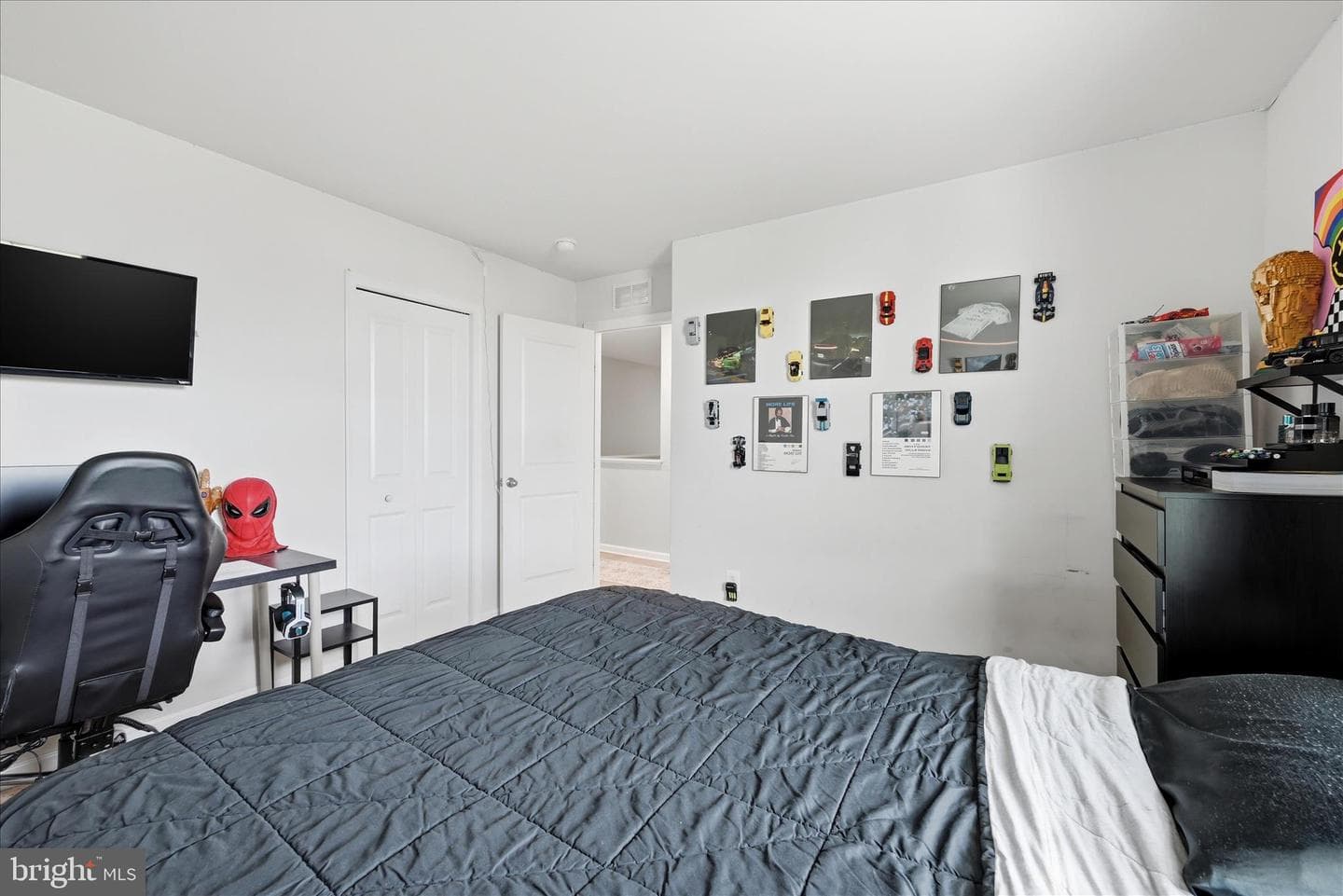 52 Shrewsbury Drive photo 31