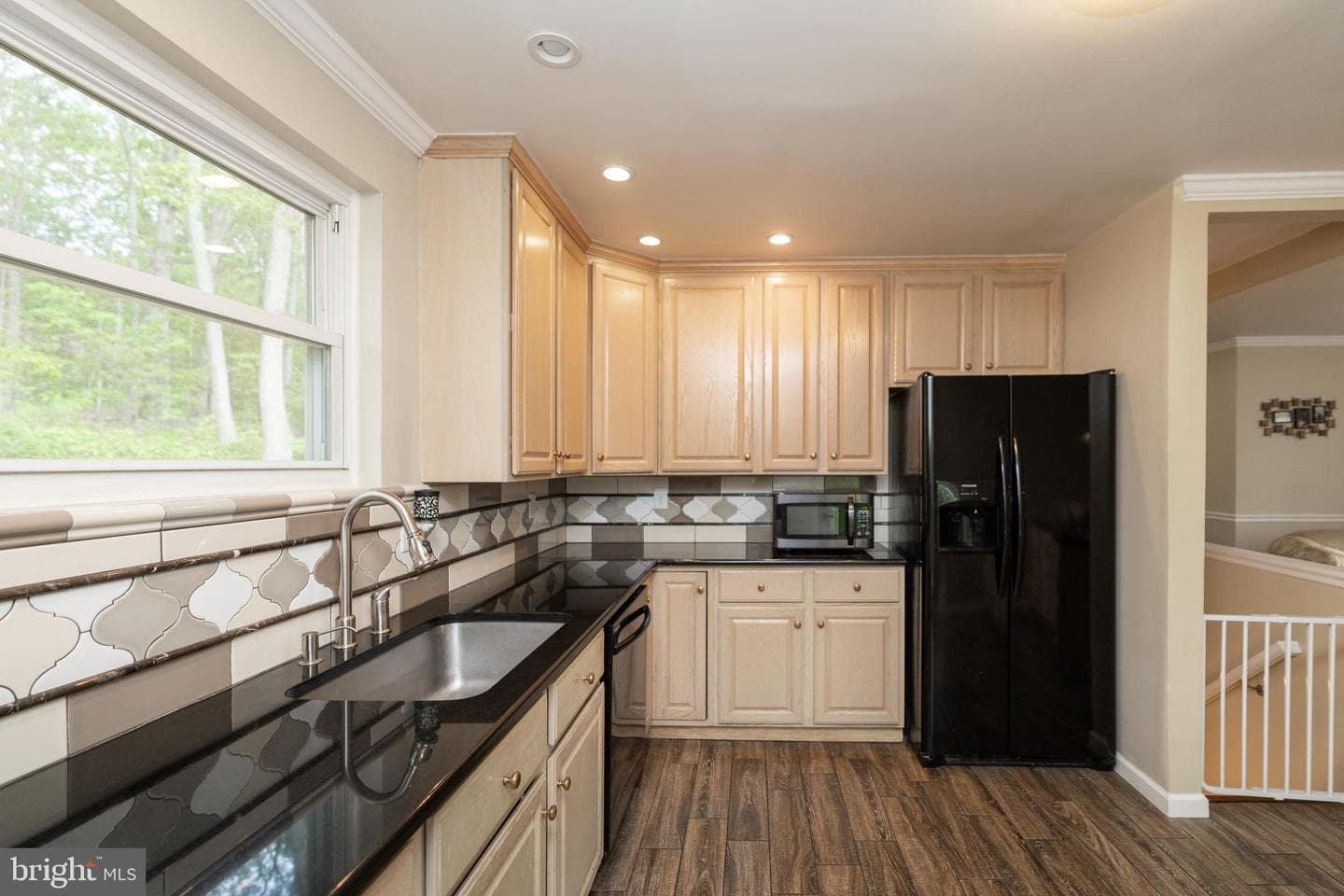 455 Huckleberry Drive photo 7
