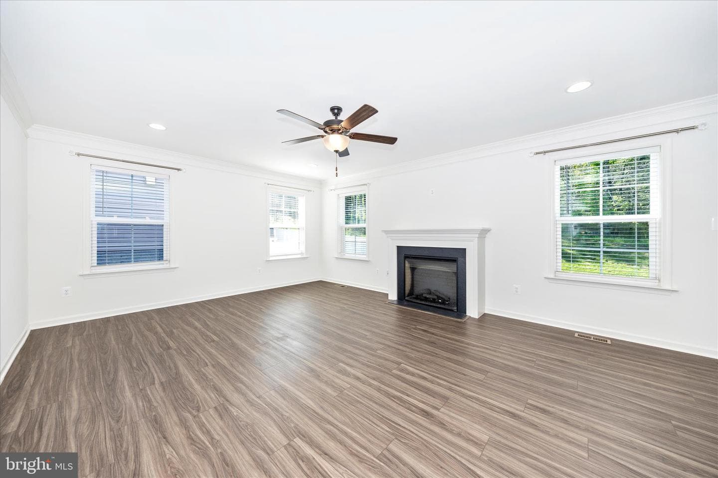 12 Belmont Place photo 14