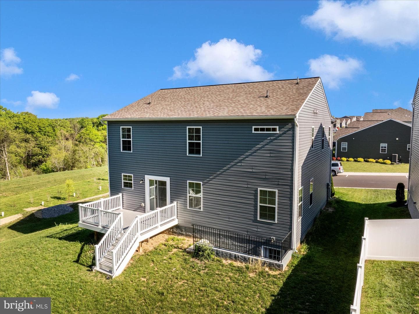 12 Belmont Place photo 53