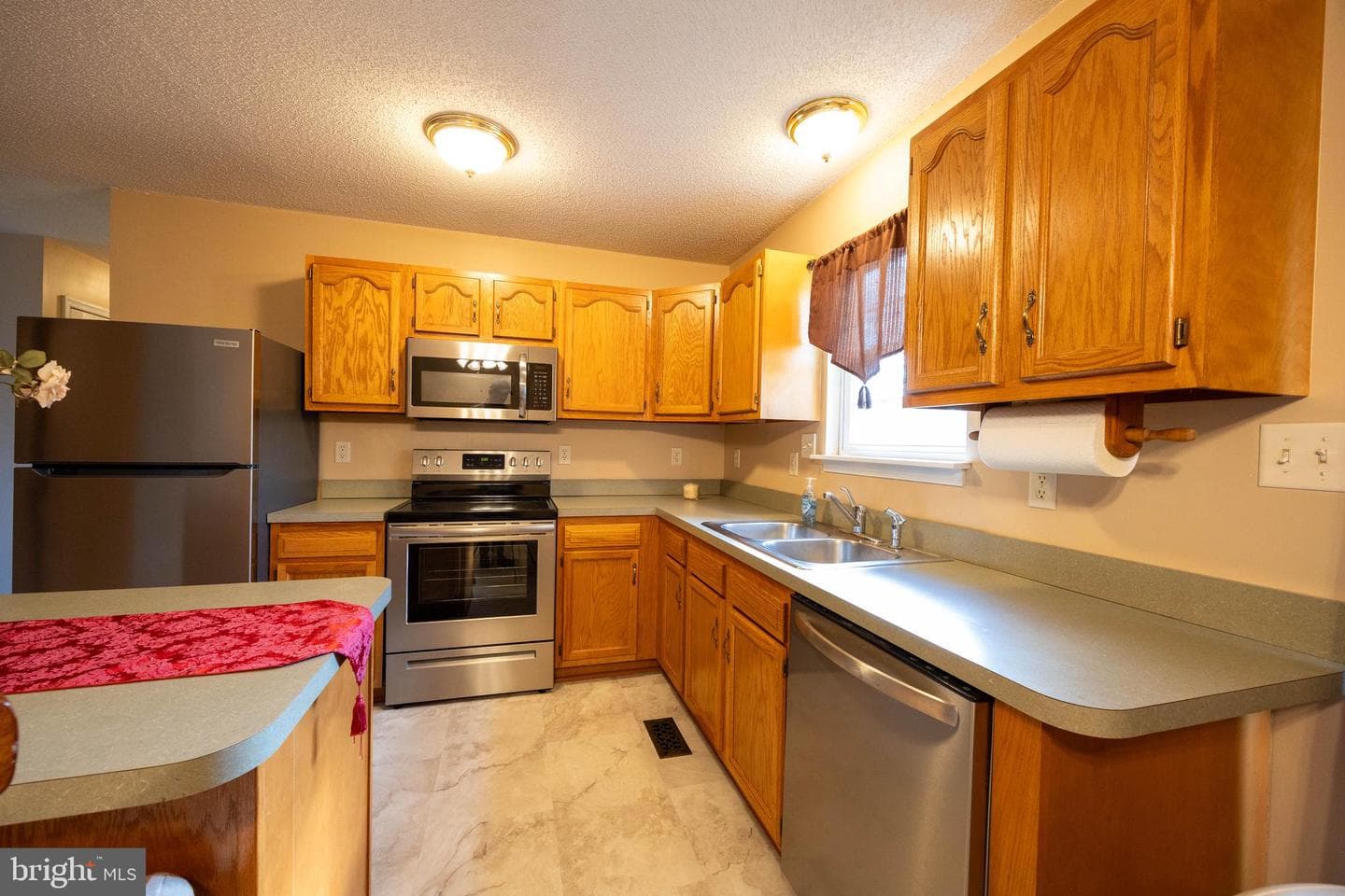 351 Mimosa Drive photo 17