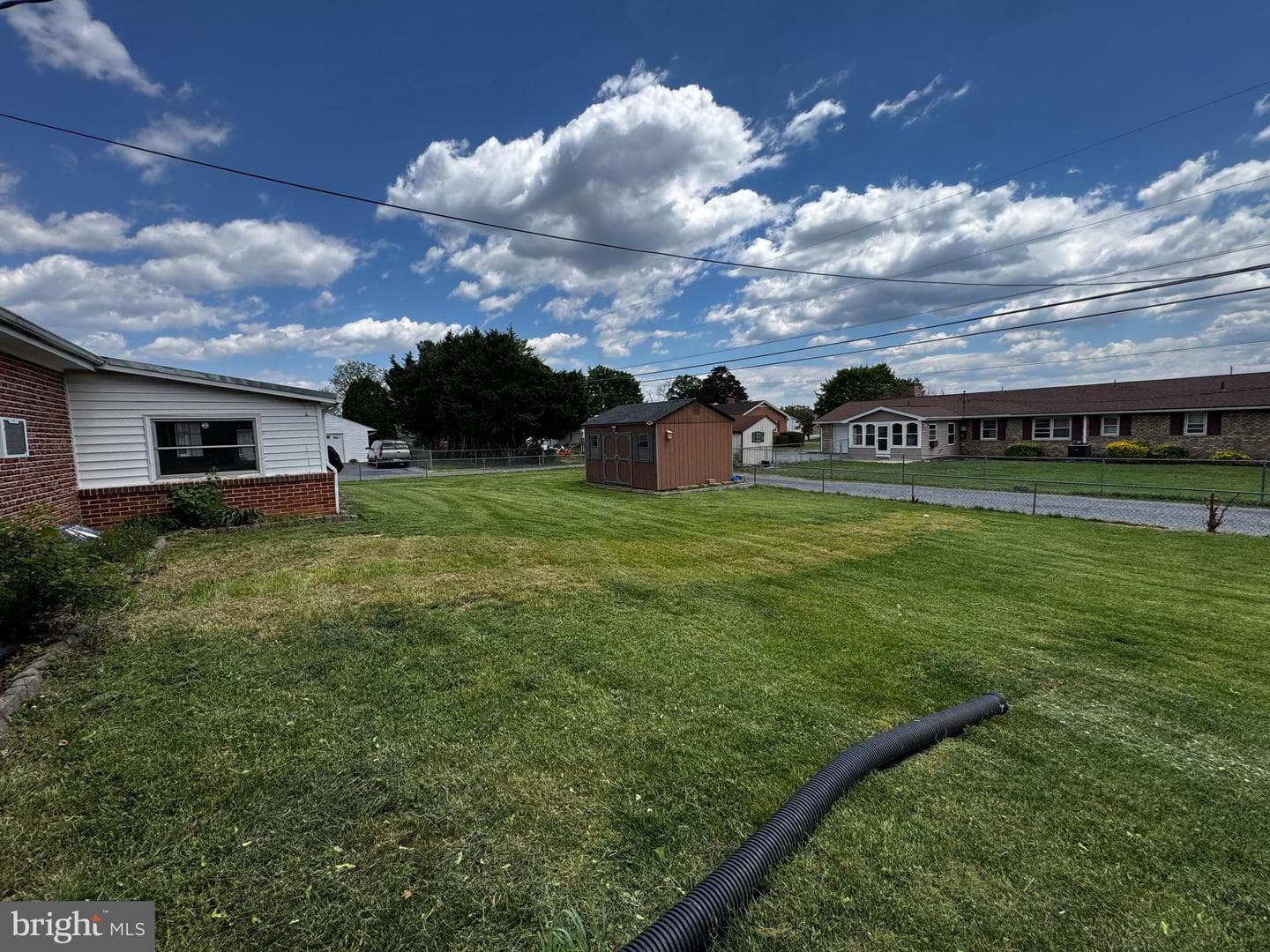 328 Richard Street photo 11
