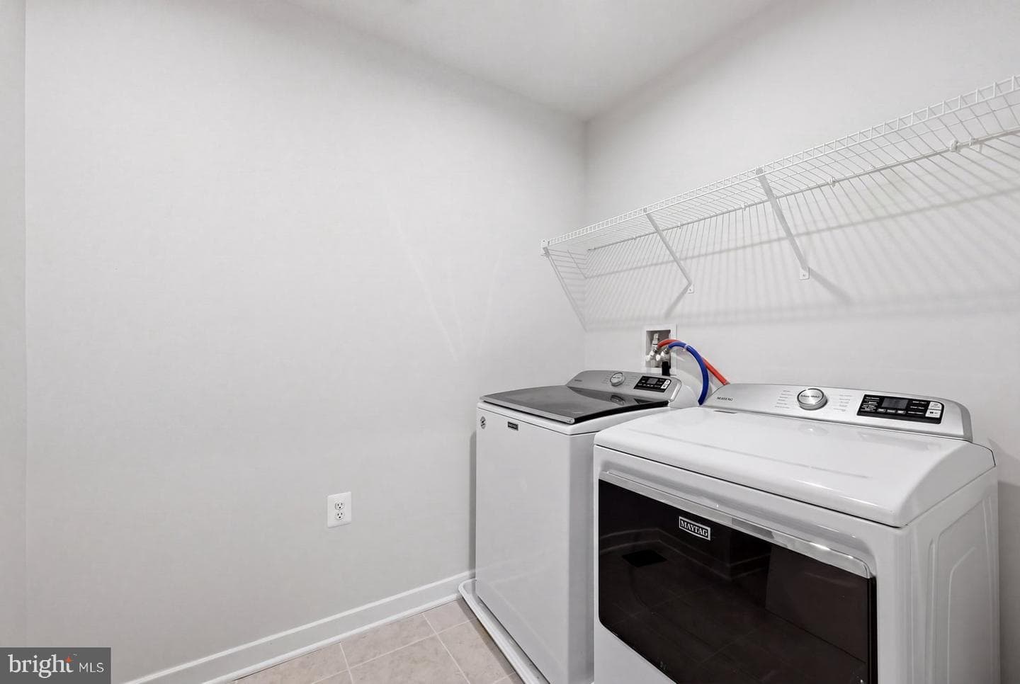 111 Hydro Road photo 21