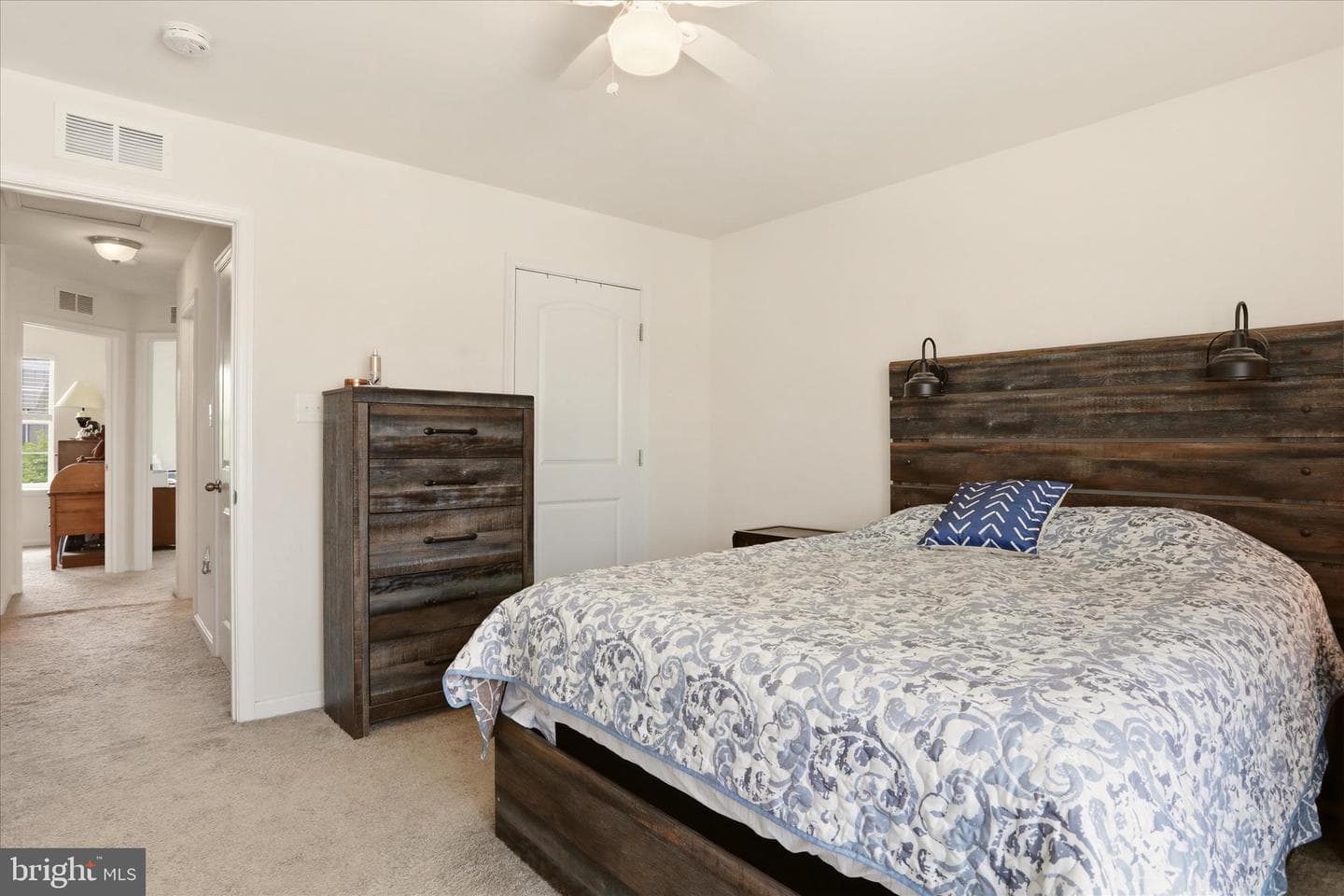 185 Magellan Drive photo 19