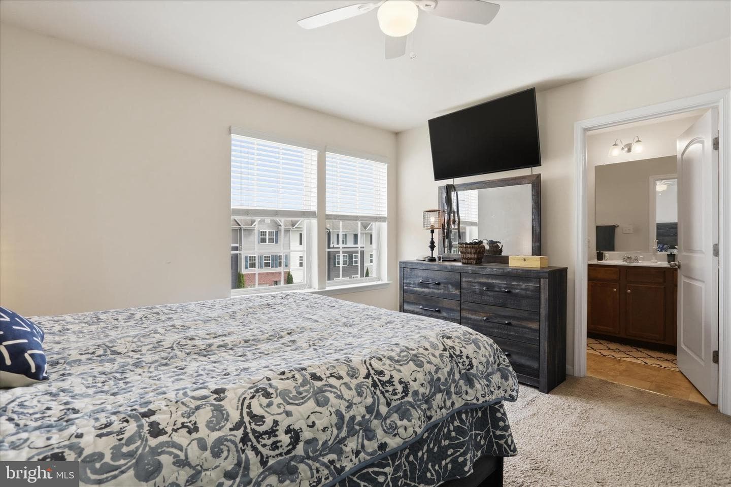 185 Magellan Drive photo 20