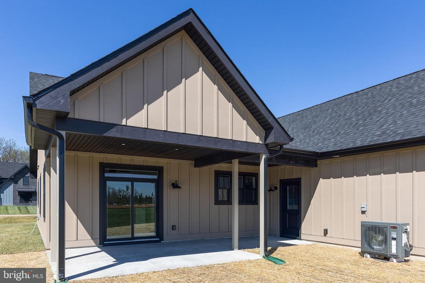 70 Midland Court photo 12