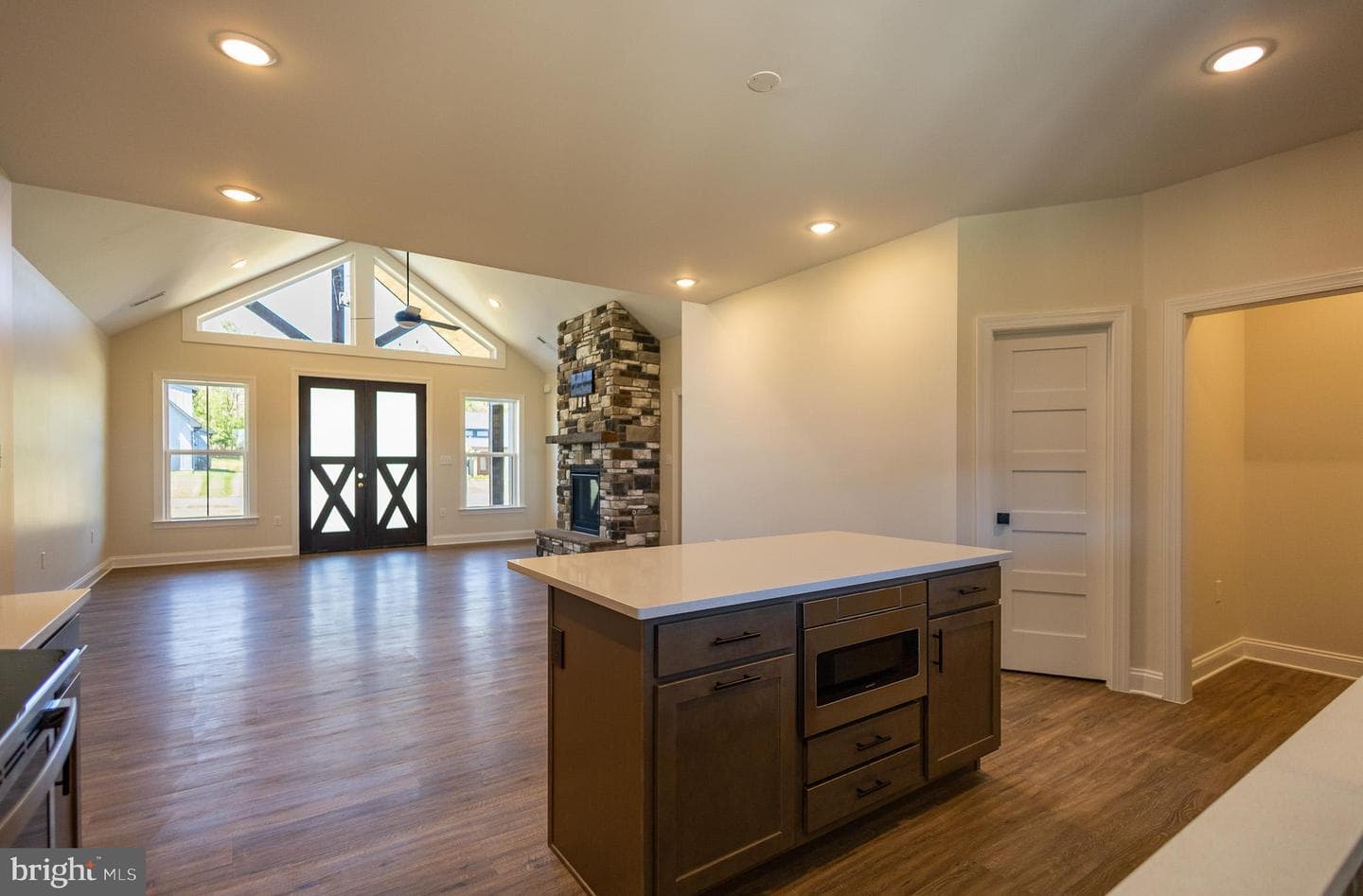 70 Midland Court photo 18