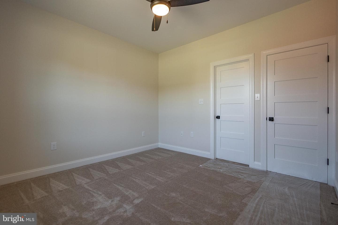 70 Midland Court photo 37
