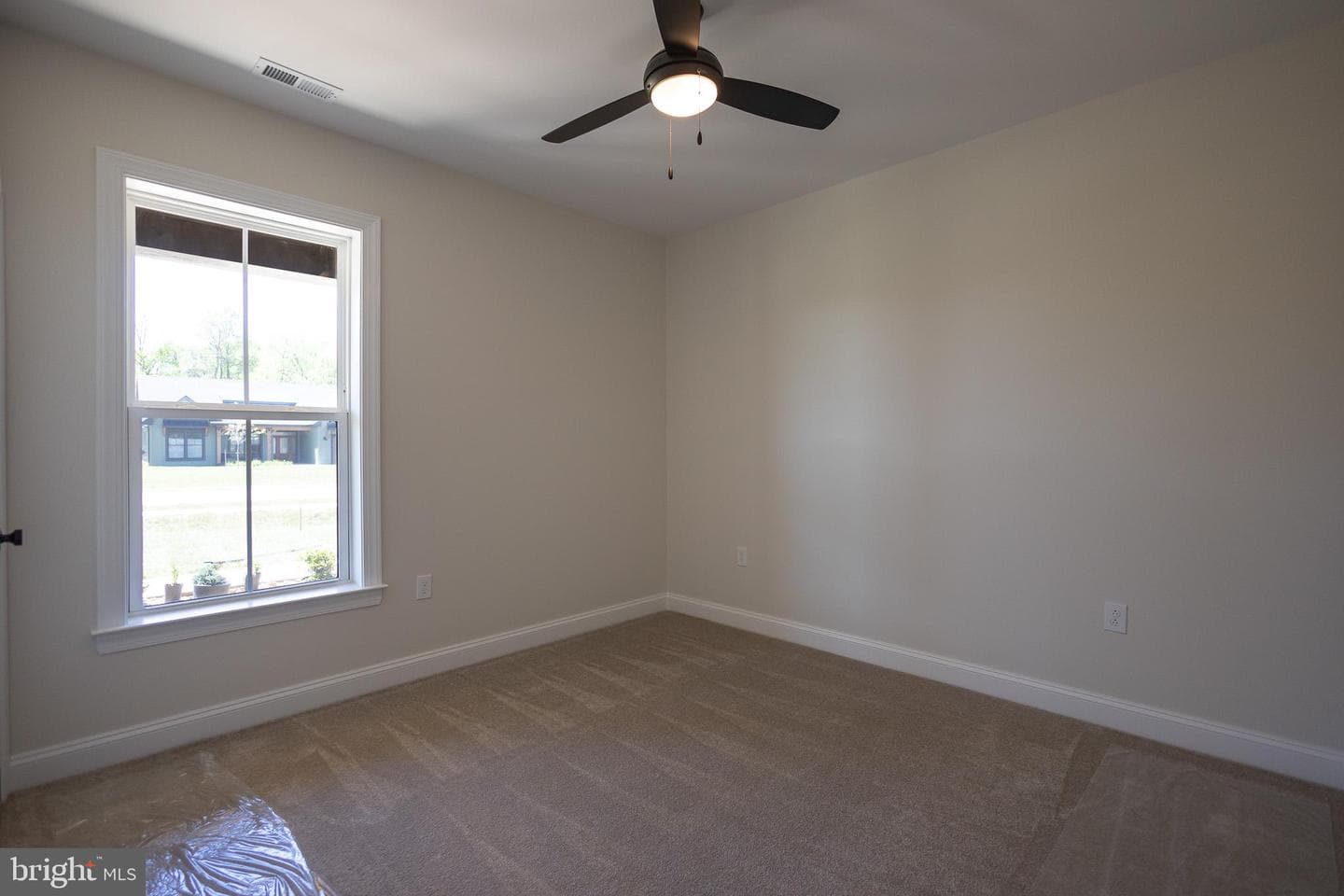 70 Midland Court photo 42
