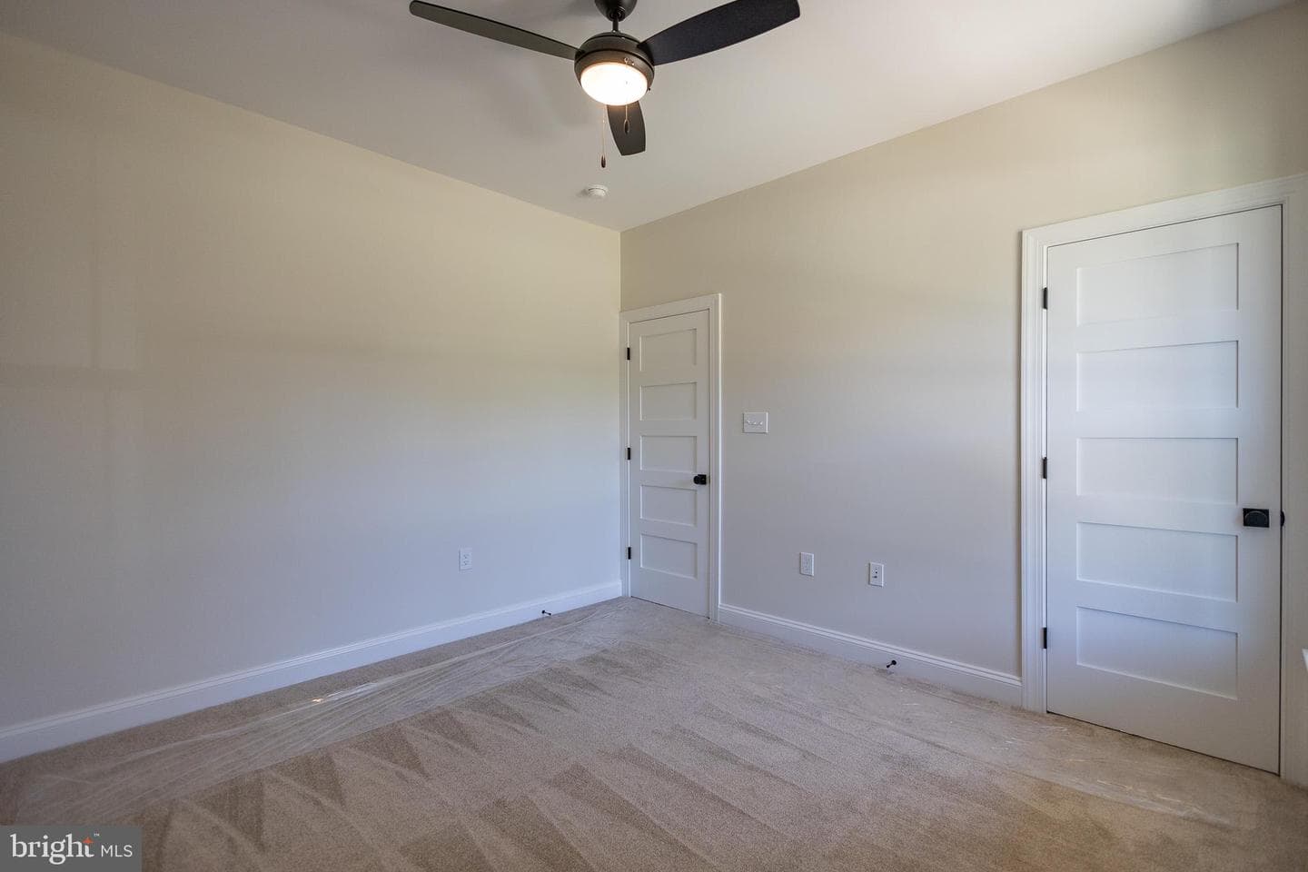 70 Midland Court photo 43