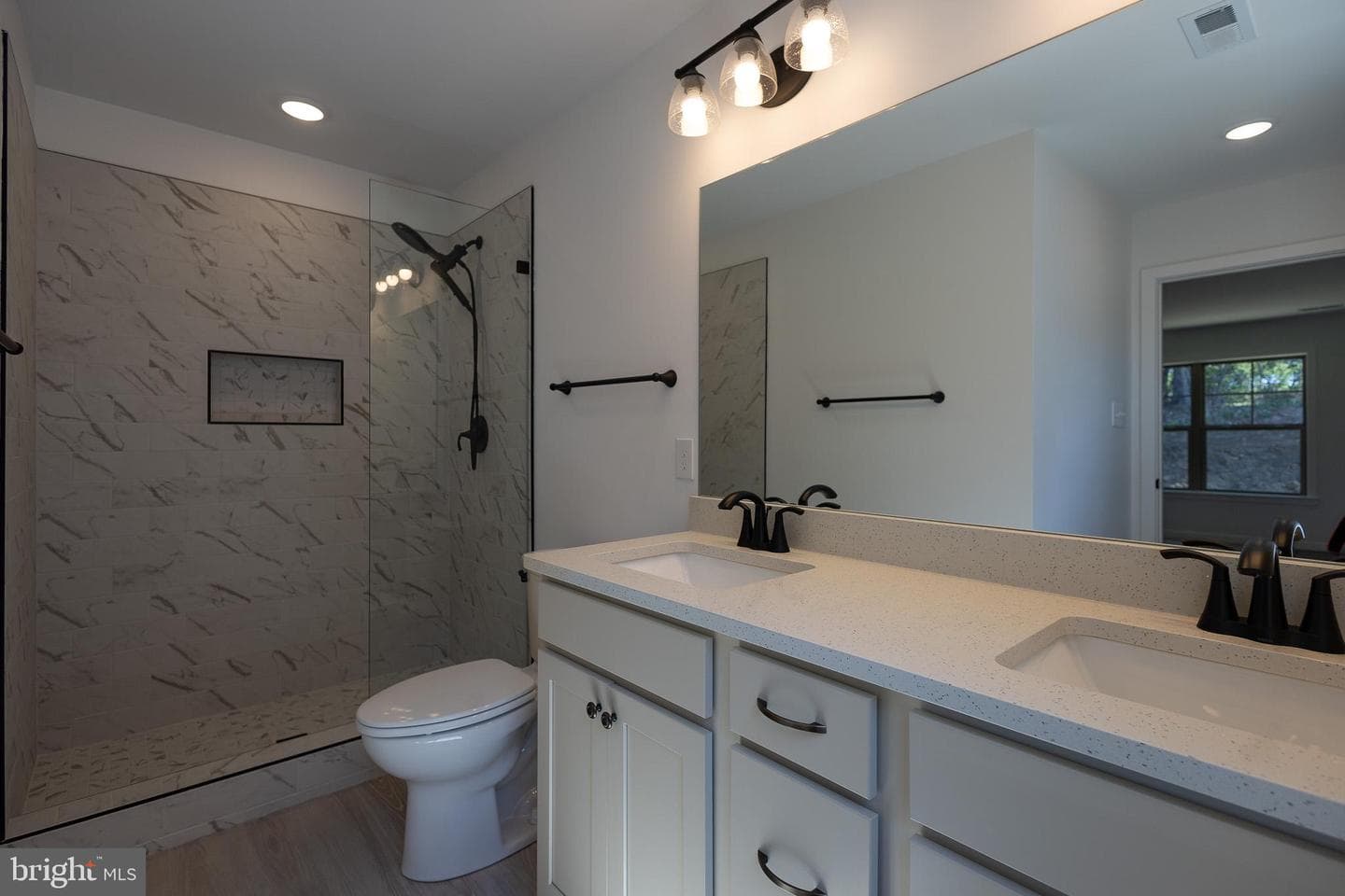 93 Haskell Drive photo 24
