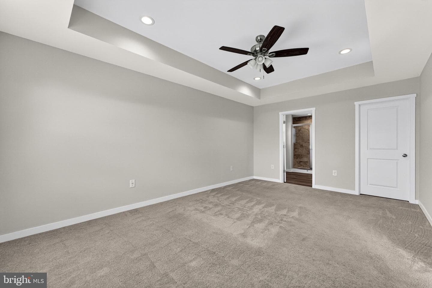 210 Lahaye Drive photo 29
