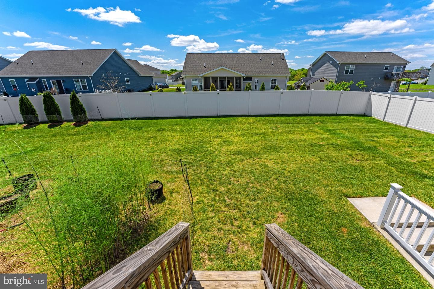 210 Lahaye Drive photo 54