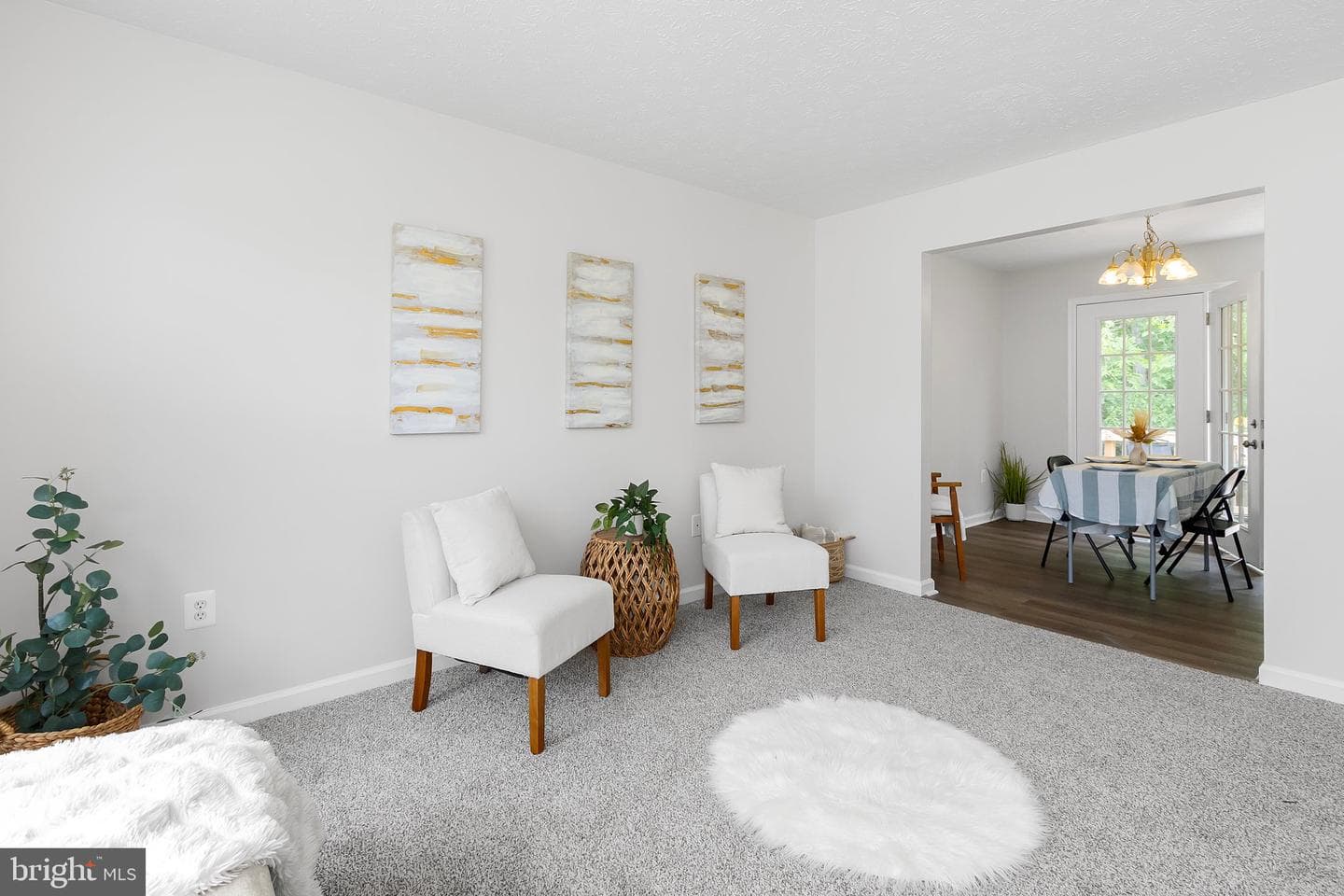 127 Thoreau Drive photo 8