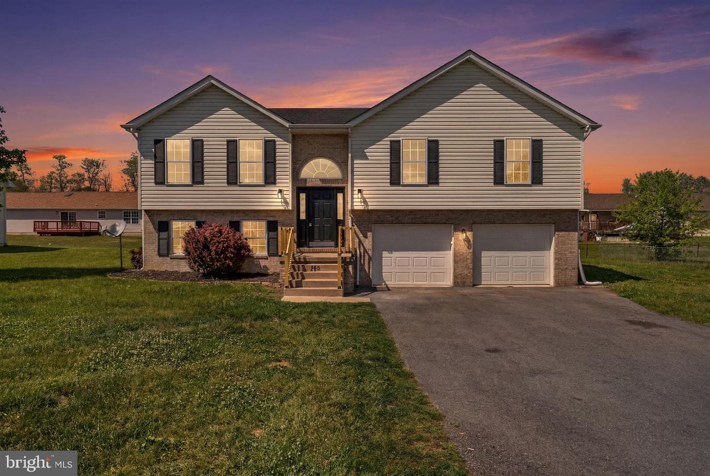 140 Thayers Gull Drive